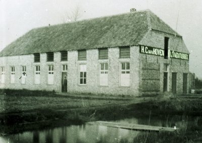 1888 Bouw ’t Weefhuis